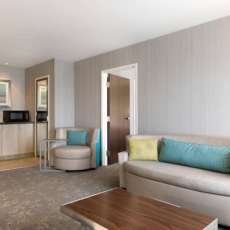 Hotel Courtyard By Marriott Toronto Mississauga/West Exterior foto