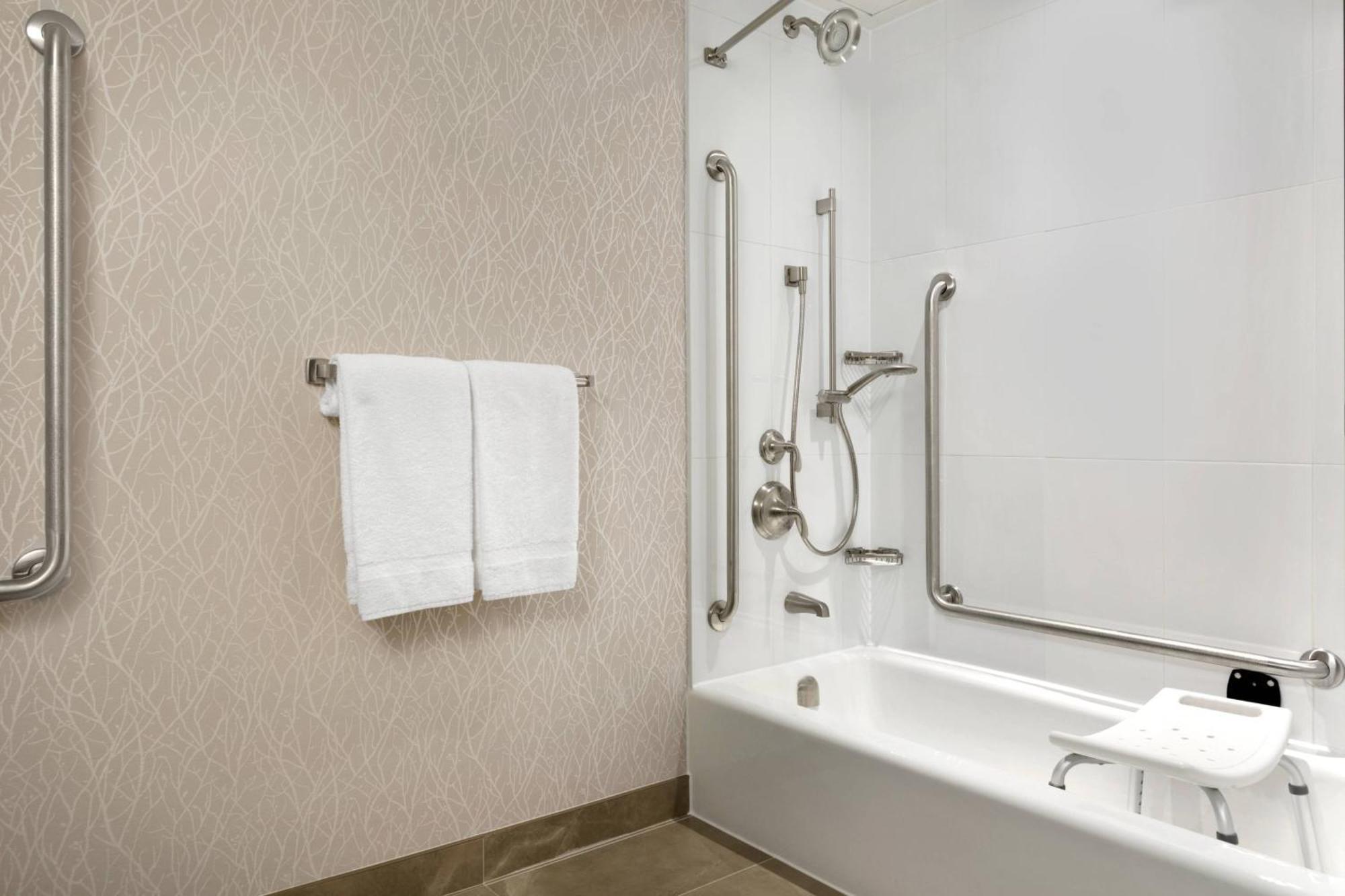 Hotel Courtyard By Marriott Toronto Mississauga/West Exterior foto